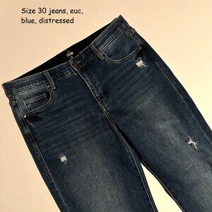 Size 30 Lularoe jeans, blue, lightly distressed (158)